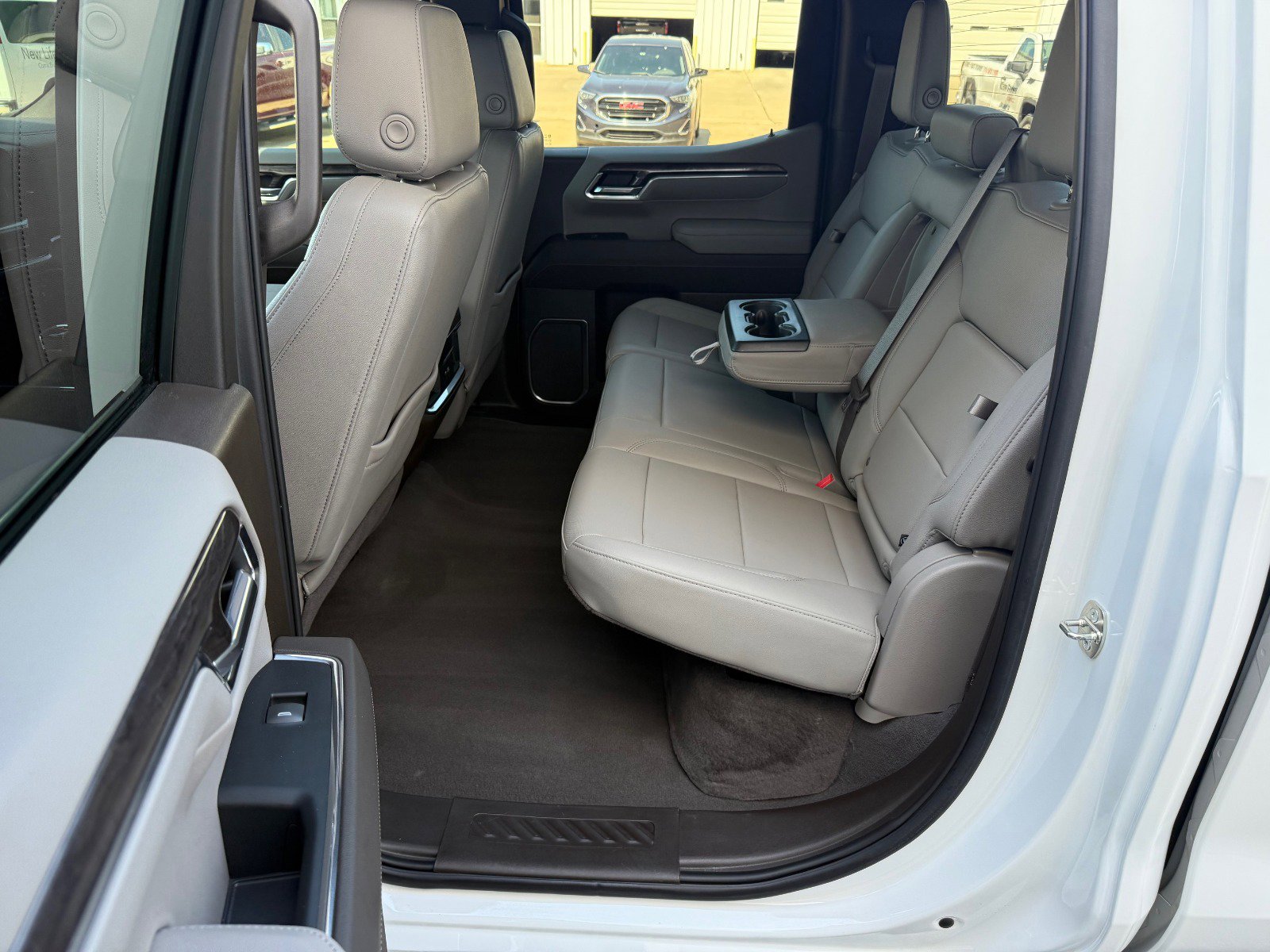 2023 Chevrolet Silverado 1500 LTZ photo 14