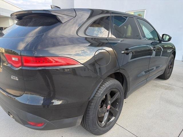 2018 Jaguar F-PACE Premium photo 3
