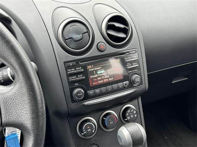 2015 Nissan Rogue Select S photo 17