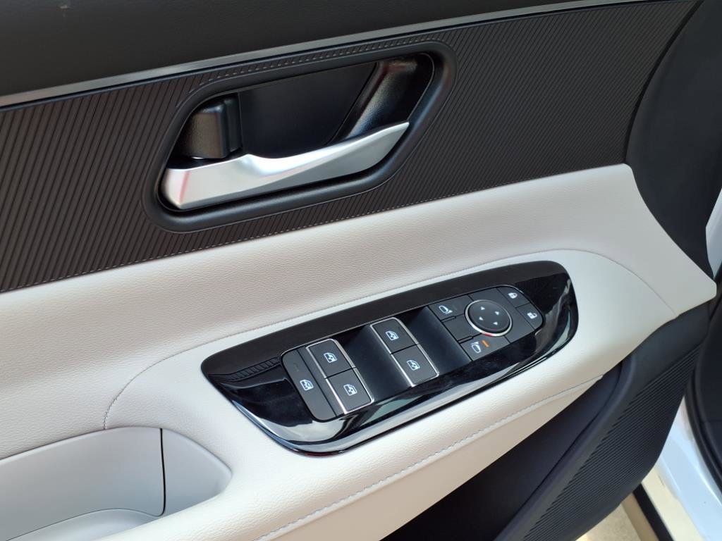 2025 Nissan Murano SV photo 10