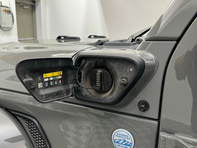 2023 Jeep Wrangler Sahara 4xe photo 4