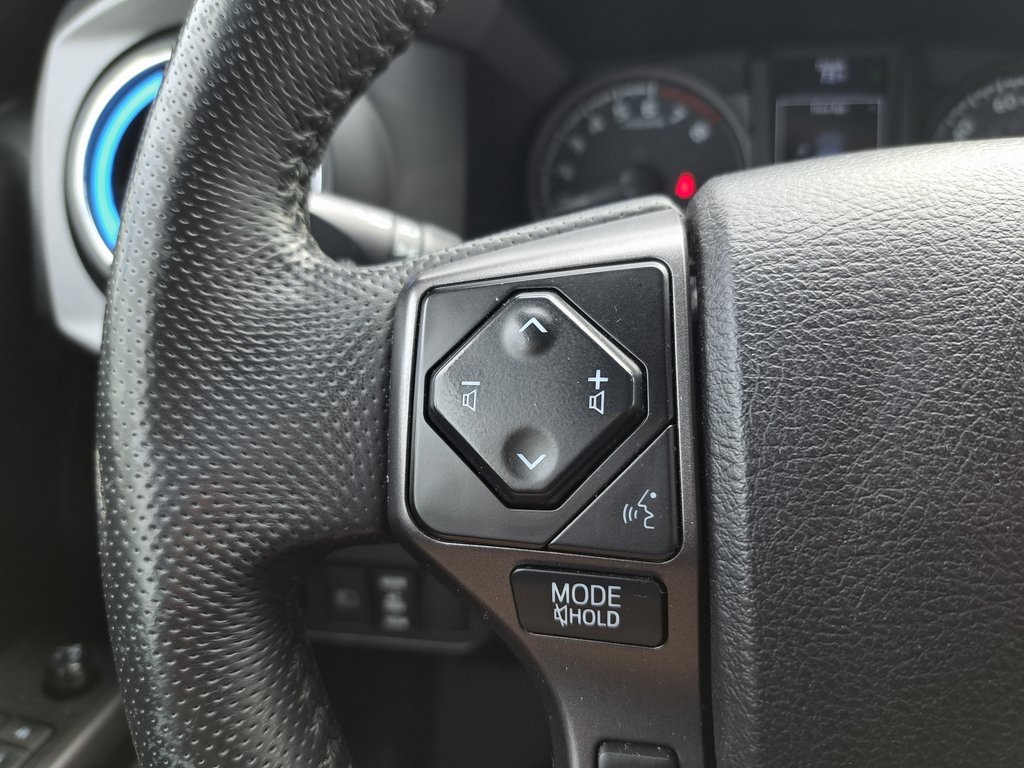 2021 Toyota Tacoma TRD Sport photo 21