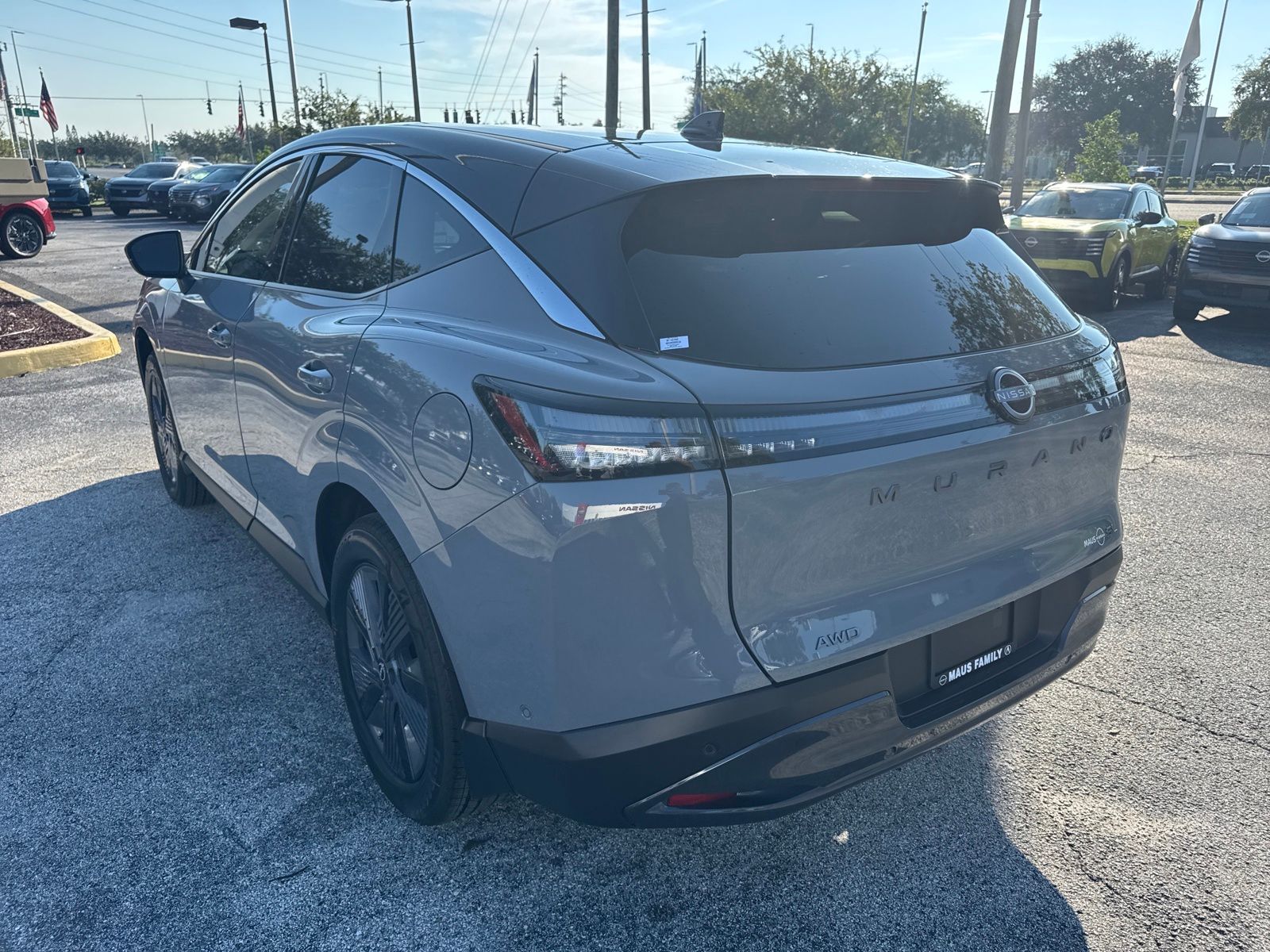 2025 Nissan Murano SL photo 8