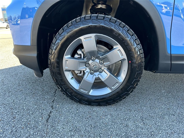 2025 Honda Ridgeline TrailSport photo 10
