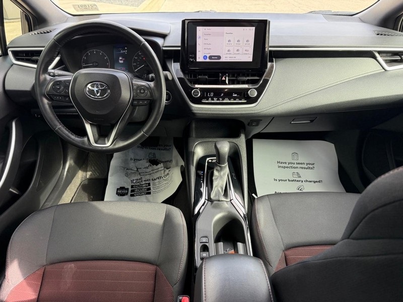 2024 Toyota Corolla SE photo 12