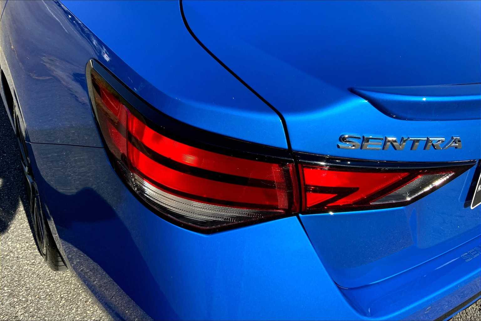 2024 Nissan Sentra SR photo 25