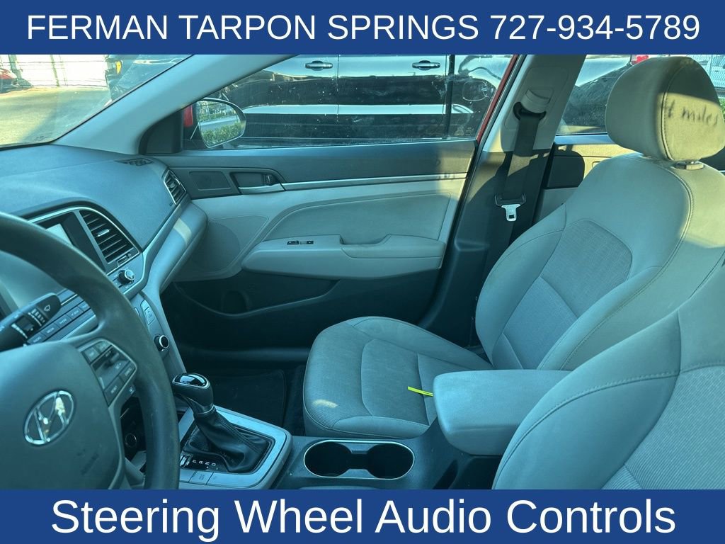 2017 Hyundai Elantra SE photo 2