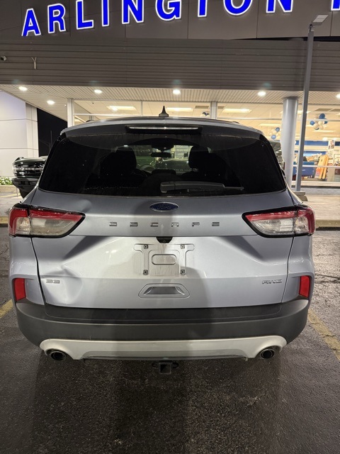 2022 Ford Escape SE photo 3