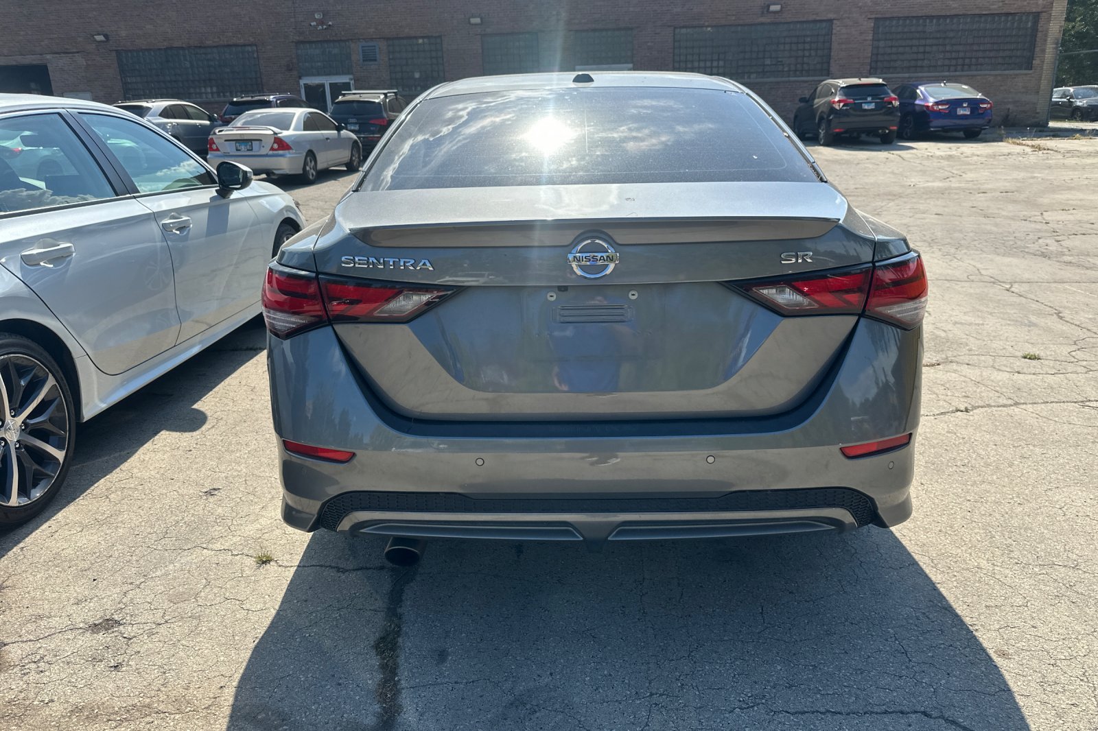 2020 Nissan Sentra SR photo 4