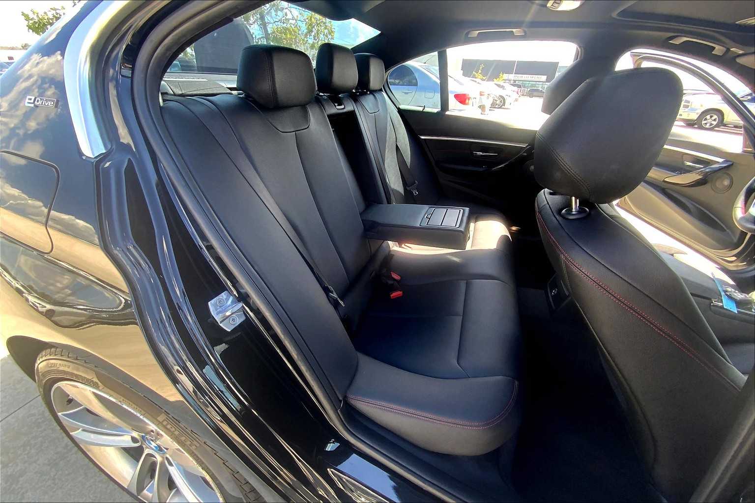 2025 Bmw 330i photo 19