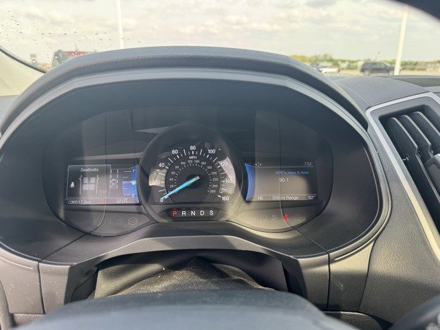 2022 Ford Edge SEL photo 12