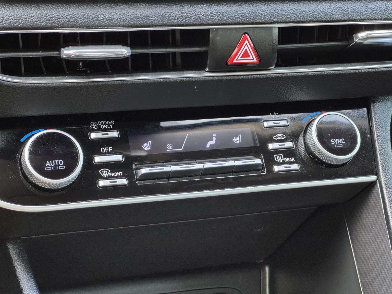 2022 Hyundai Sonata Hybrid SEL photo 21