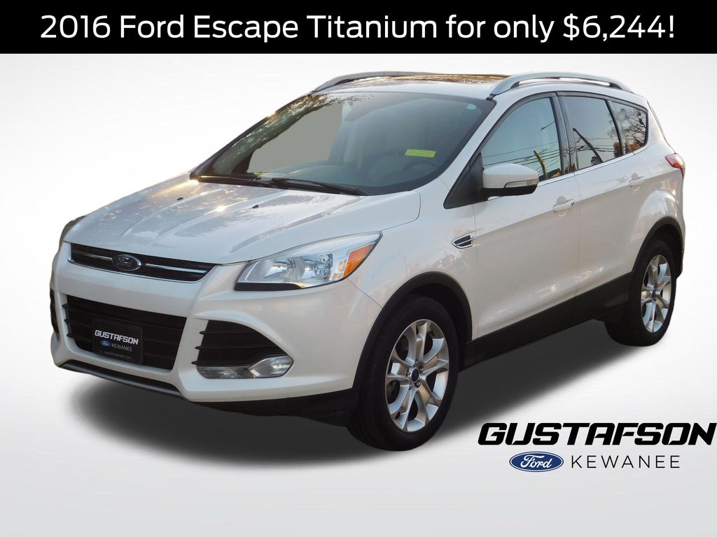 2016 Ford Escape Titanium's photo