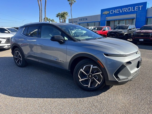 2026 Chevrolet Equinox EV 2LT's photo