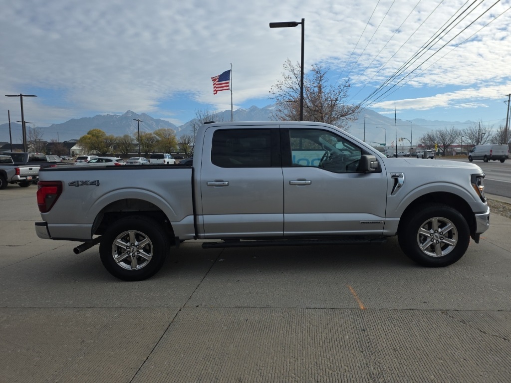 2024 Ford F-150 XLT photo 2