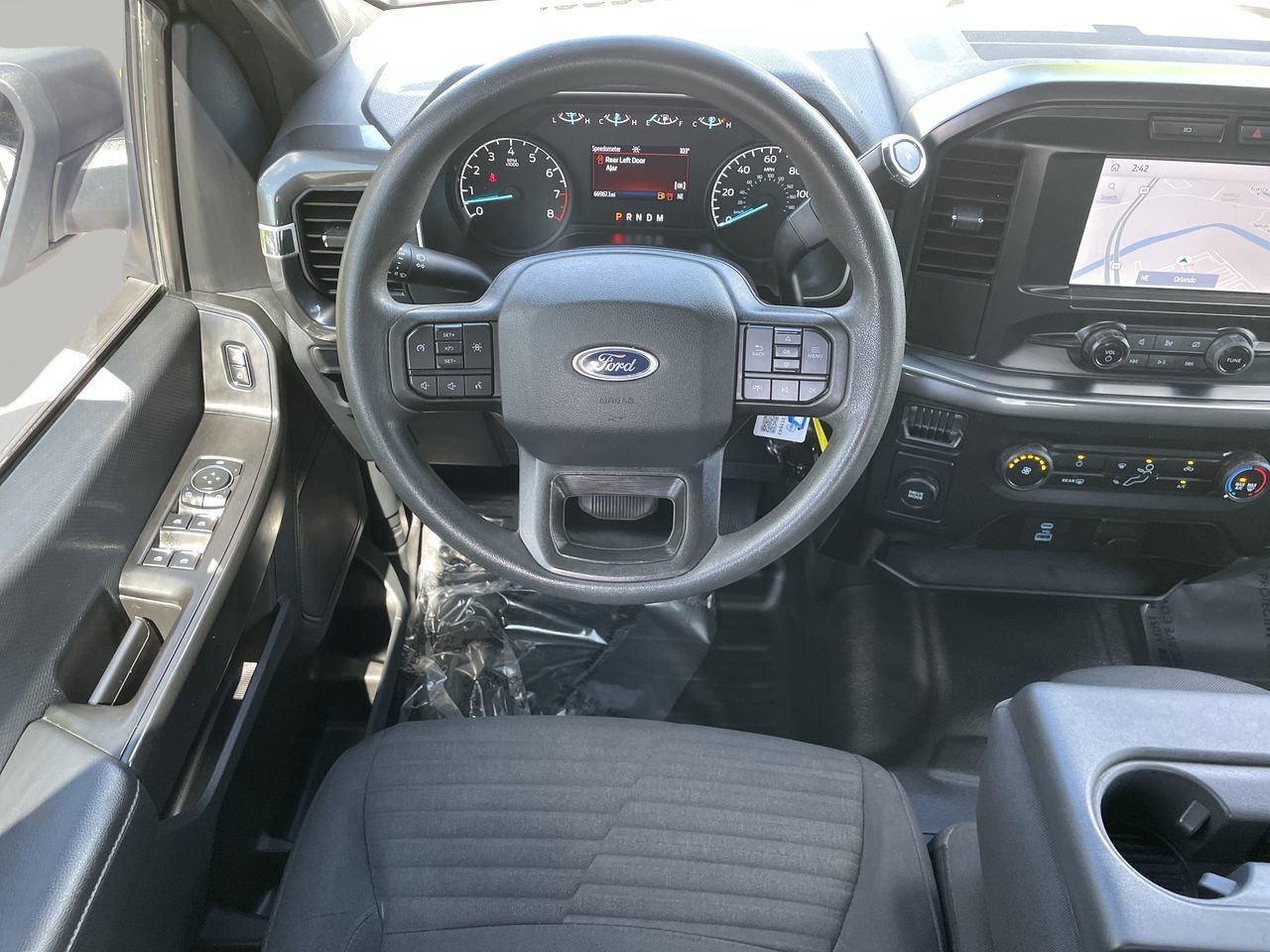 2023 Ford F-150 XL photo 13