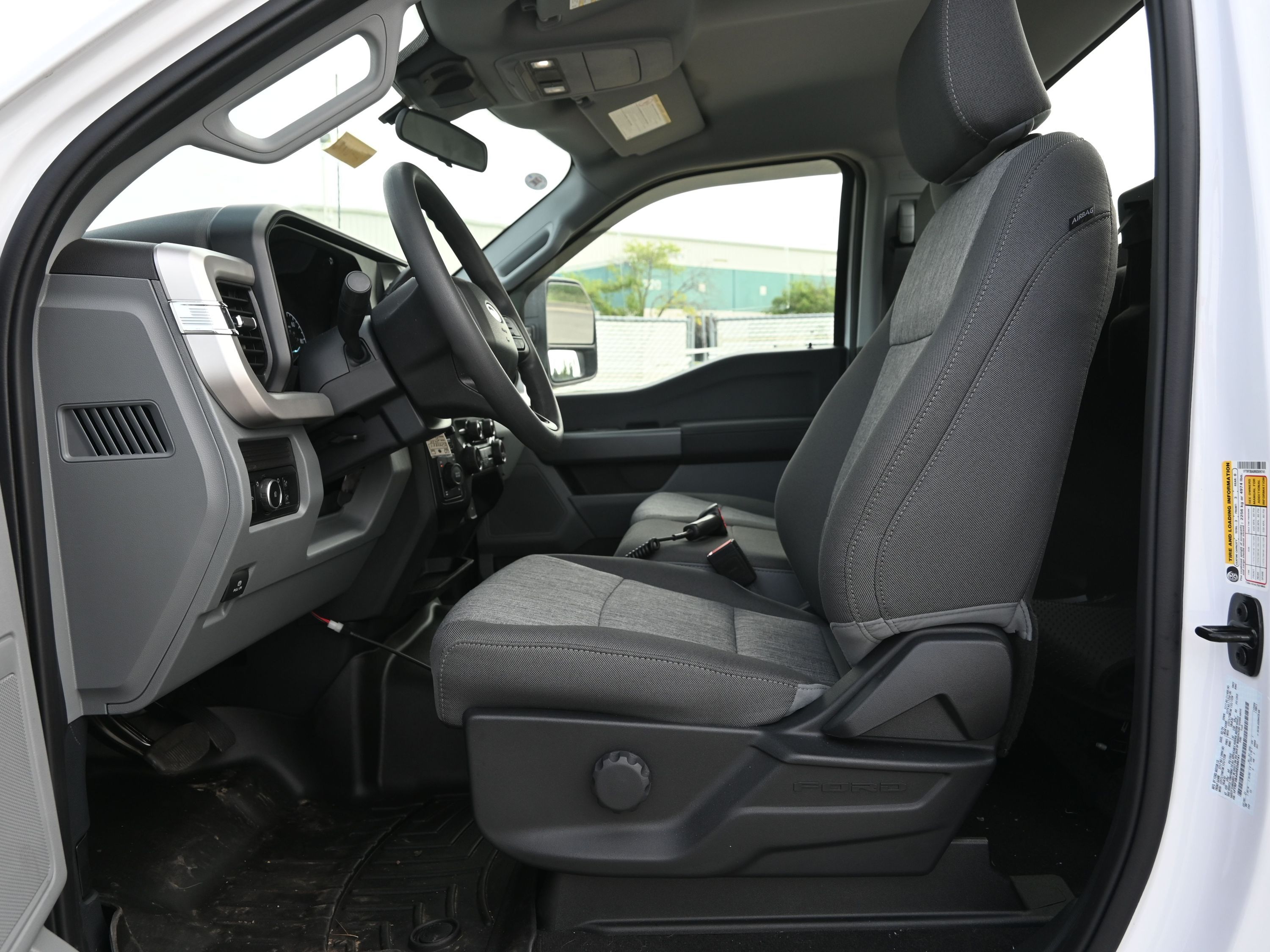2024 Ford F-350 XL photo 30