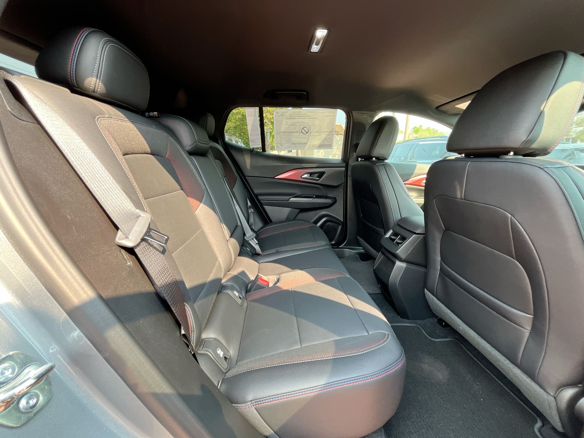 2025 Chevrolet Equinox EV 3RS photo 23