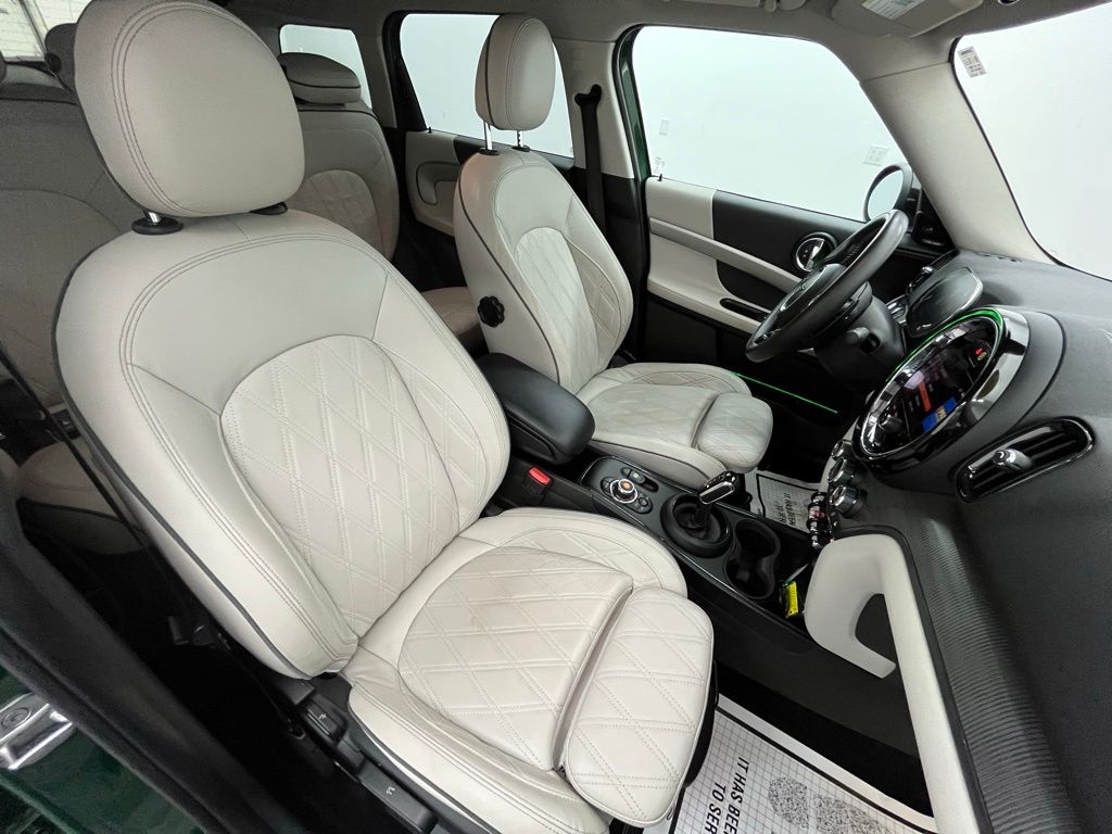 2021 Mini Cooper Signature photo 32