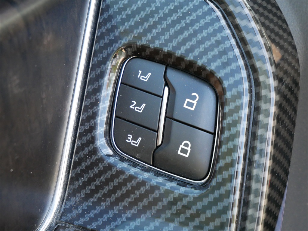 2021 Ford F-150 Lariat photo 15