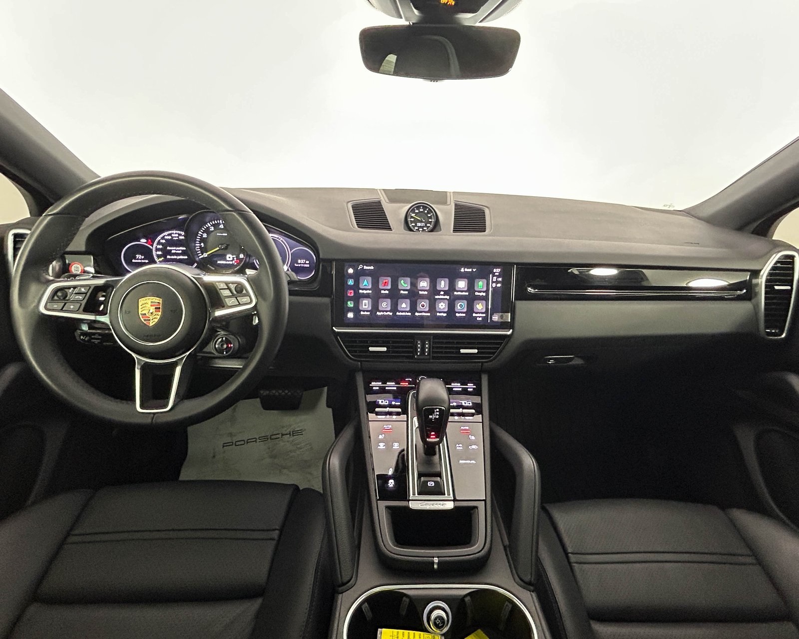 2023 Porsche Cayenne E-Hybrid Coupe photo 13