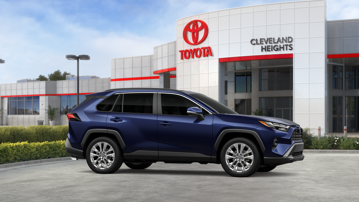 2025 Toyota RAV4 XLE Premium photo 3