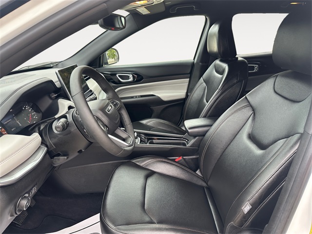 2024 Jeep Compass Limited photo 8