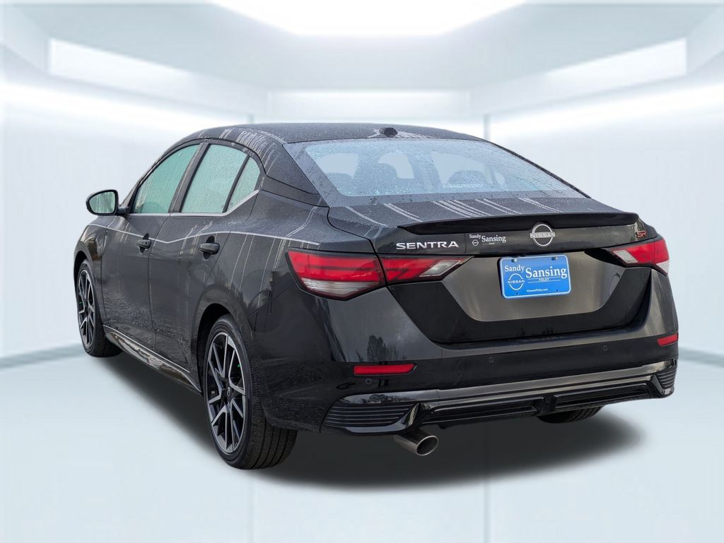 2025 Nissan Sentra SR photo 3