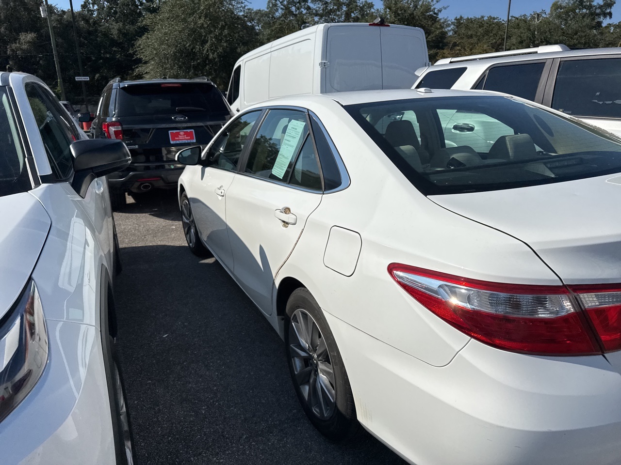 2015 Toyota Camry photo 10
