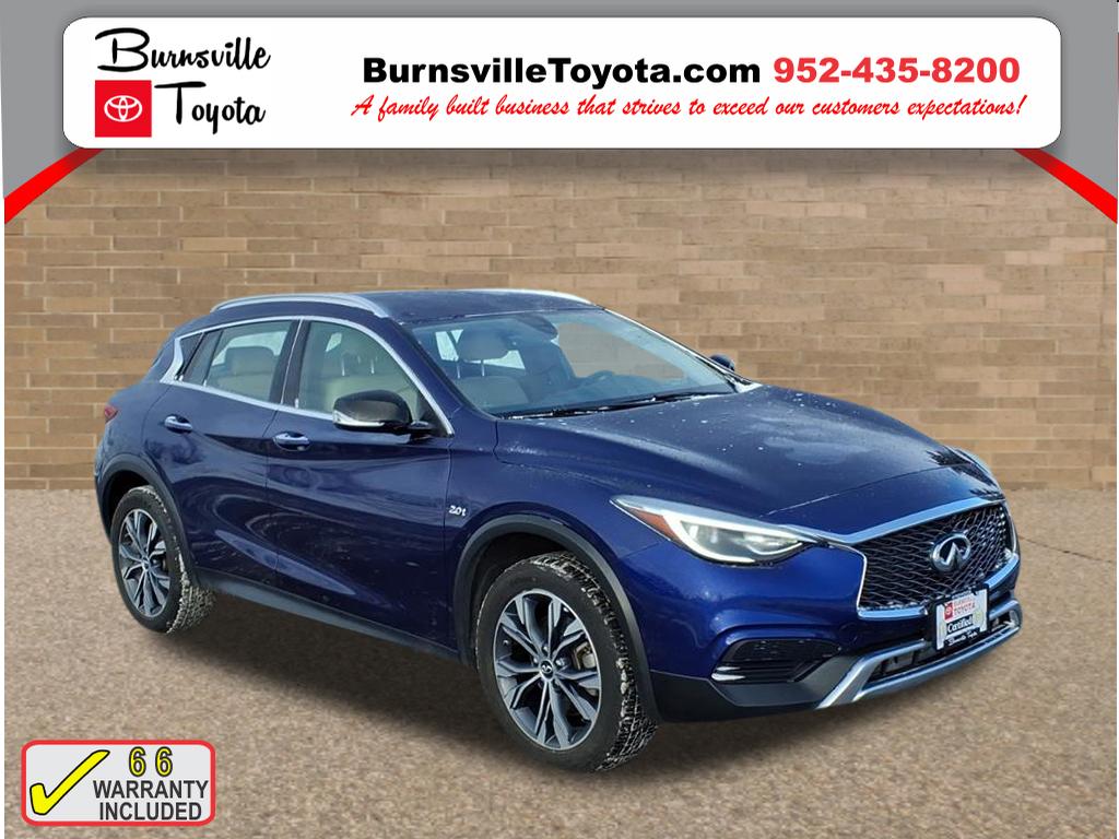 2018 INFINITI QX30 Luxury's photo