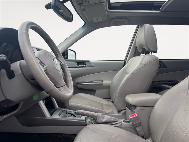 2013 Subaru Forester 2.5X photo 9
