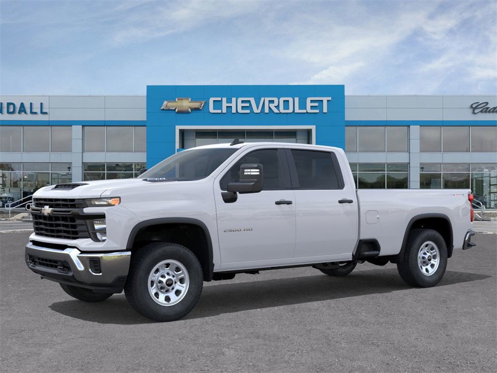 2025 Chevrolet Silverado 2500HD photo 2