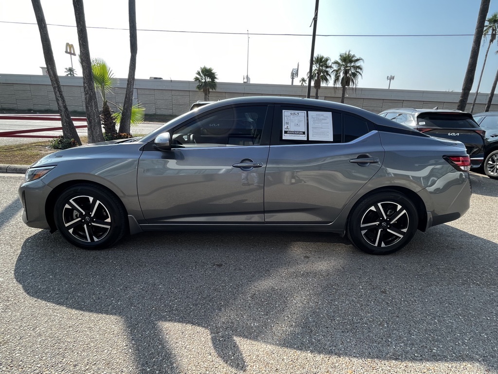 2024 Nissan Sentra SV photo 3