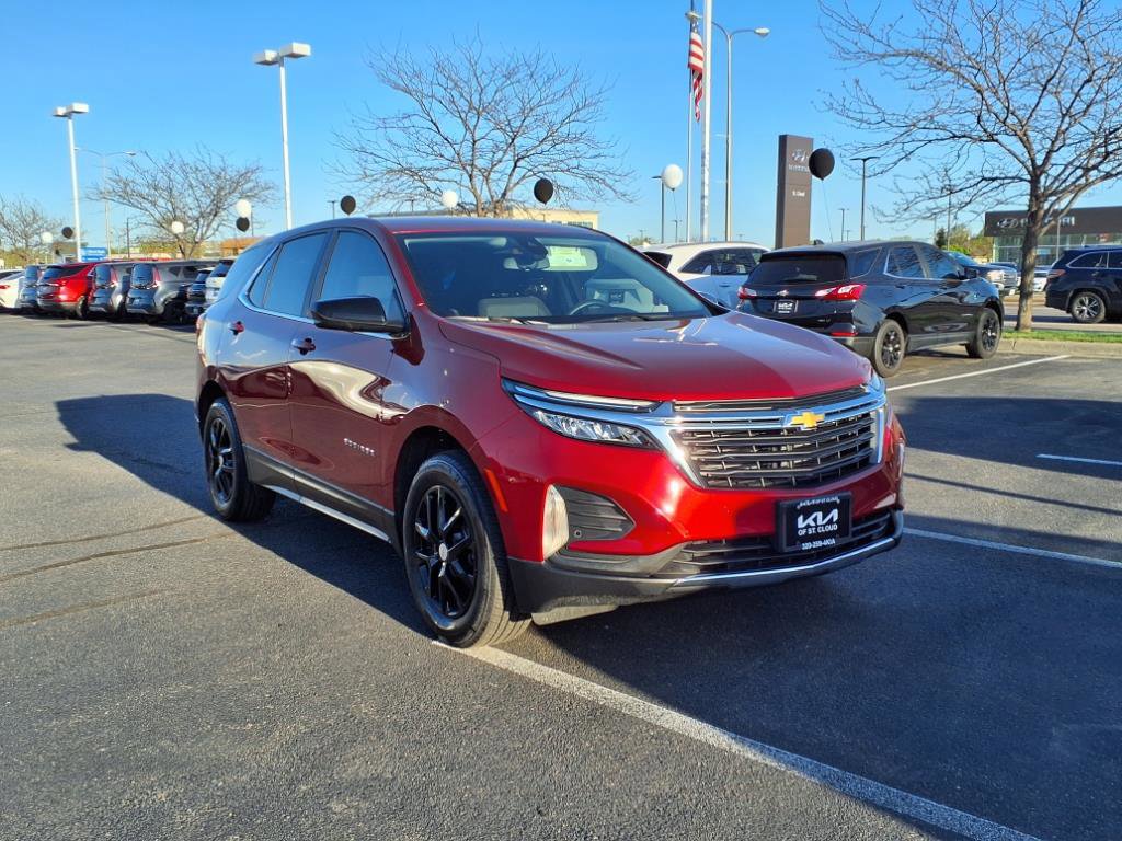 Used 2024 Chevrolet Equinox LT with VIN 3GNAXUEG2RS227118 for sale in Waite Park, Minnesota