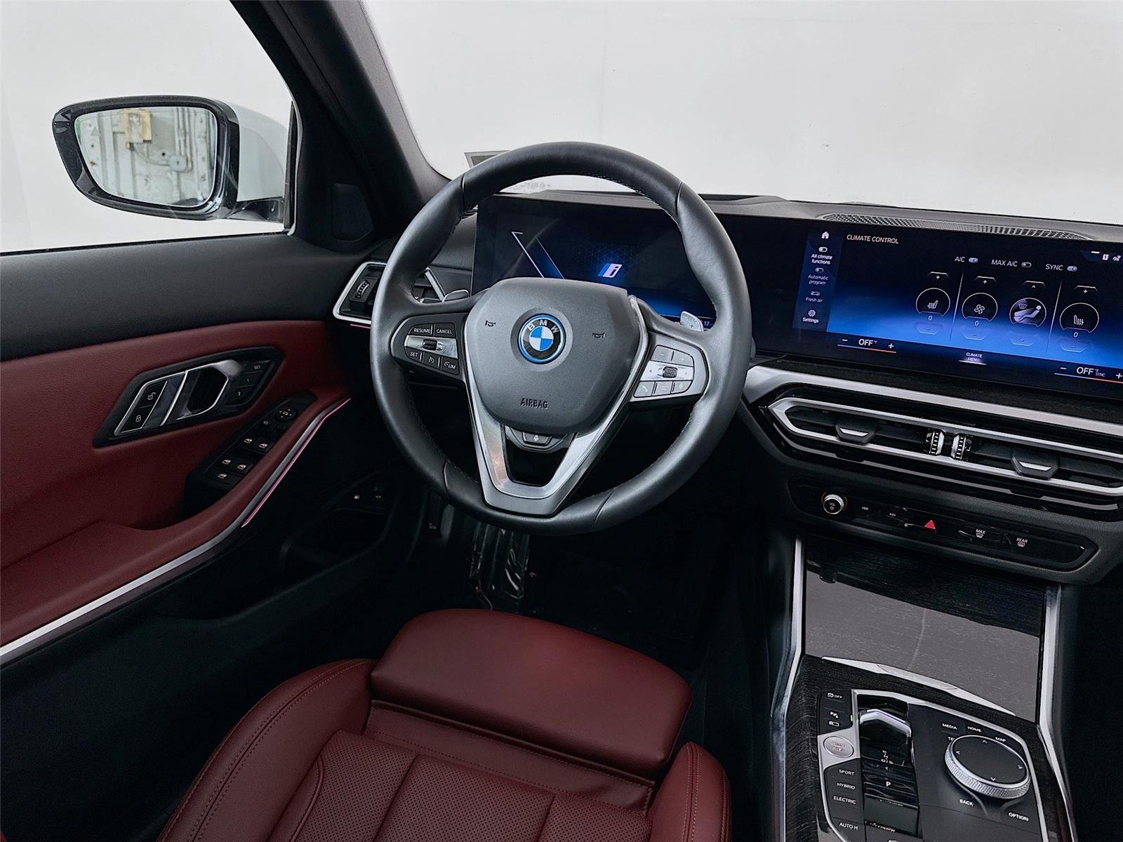 2023 Bmw 330e 330xe photo 22
