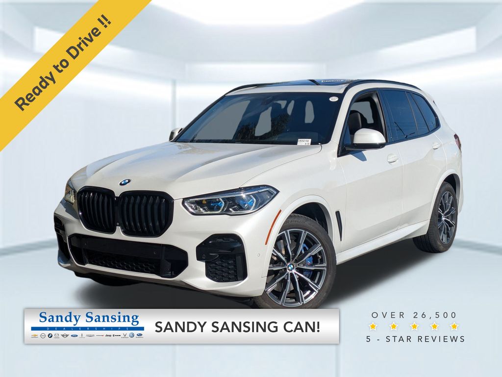2022 BMW X5 M50i's photo