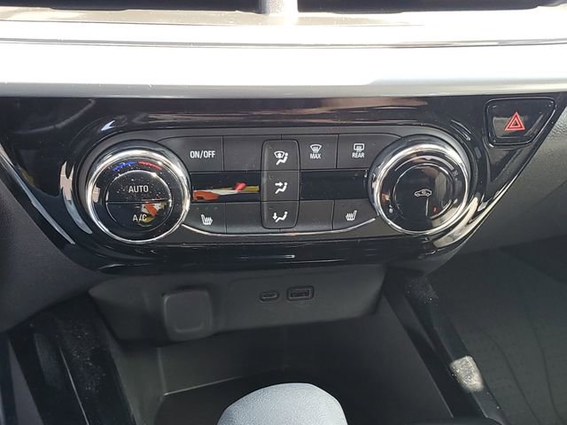 2024 Chevrolet Trax LT photo 9