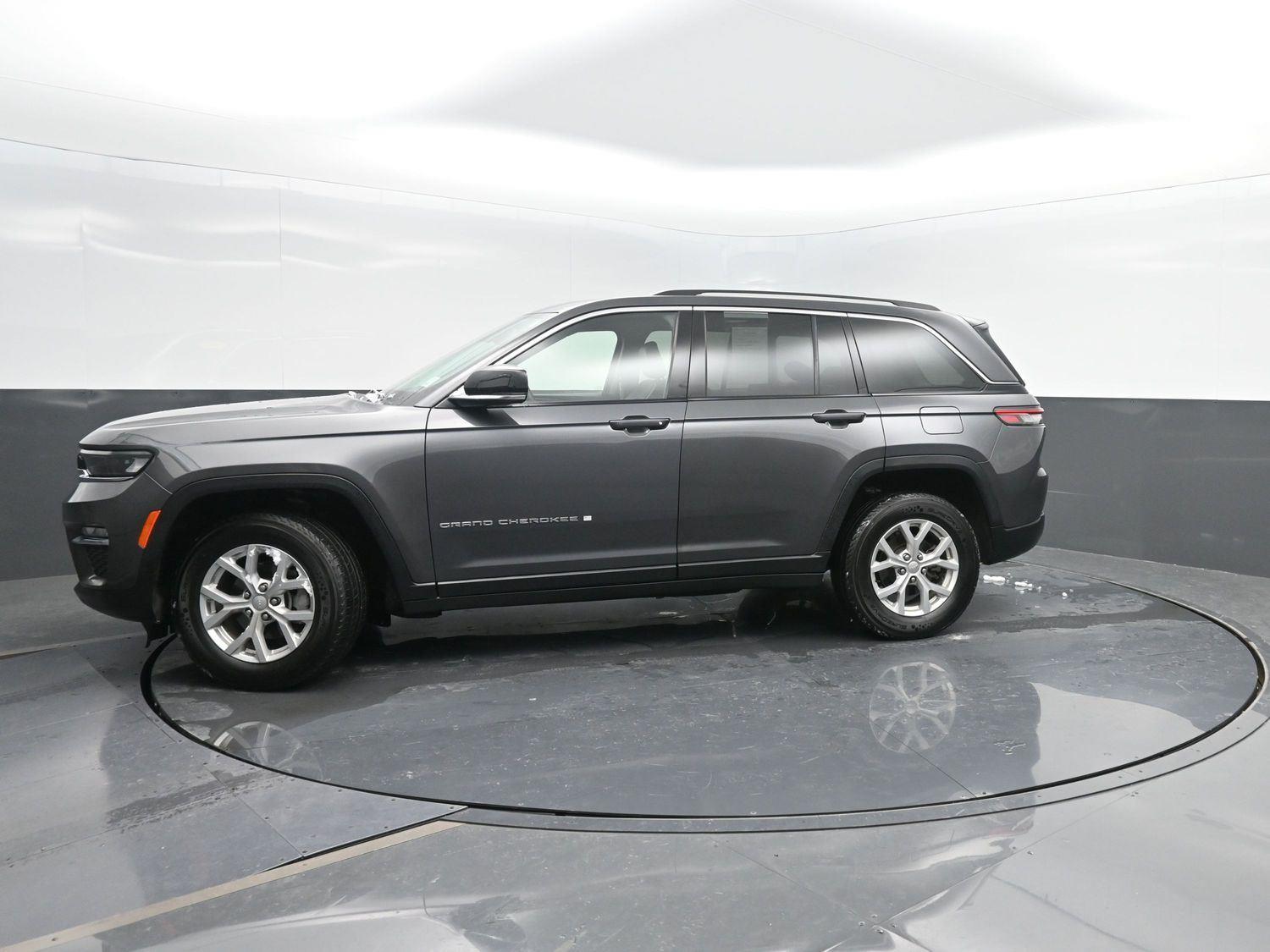 2023 Jeep Grand Cherokee Limited's photo