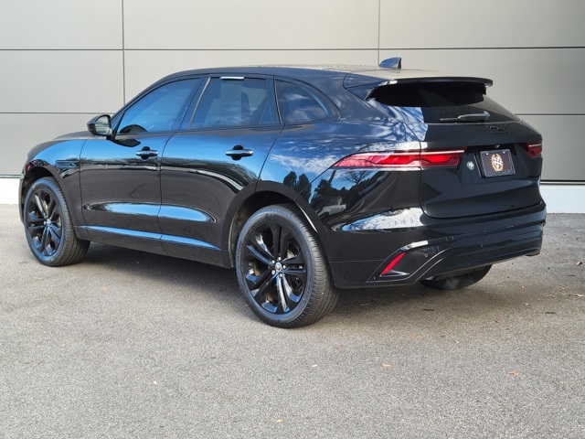 2024 Jaguar F-PACE P250 R-Dynamic S photo 3