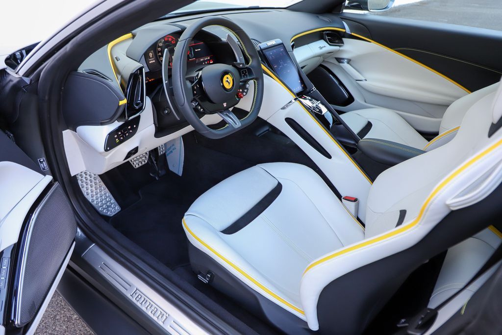 2024 Ferrari Roma photo 20