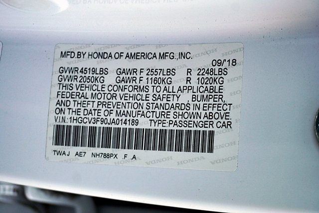 Used 2018  Honda Touring image 33