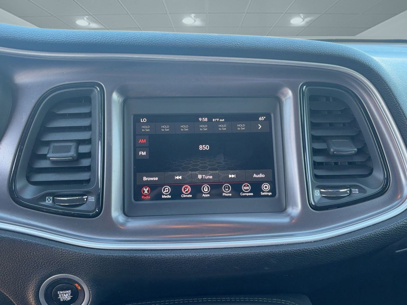 2020 Dodge Challenger SXT photo 20