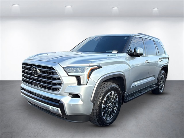 2023 Toyota Sequoia Limited's photo