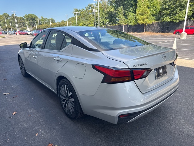 2023 Nissan Altima 2.5 SV photo 4