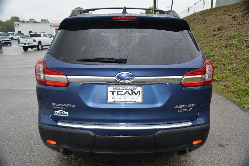 2020 Subaru Ascent Touring photo 2