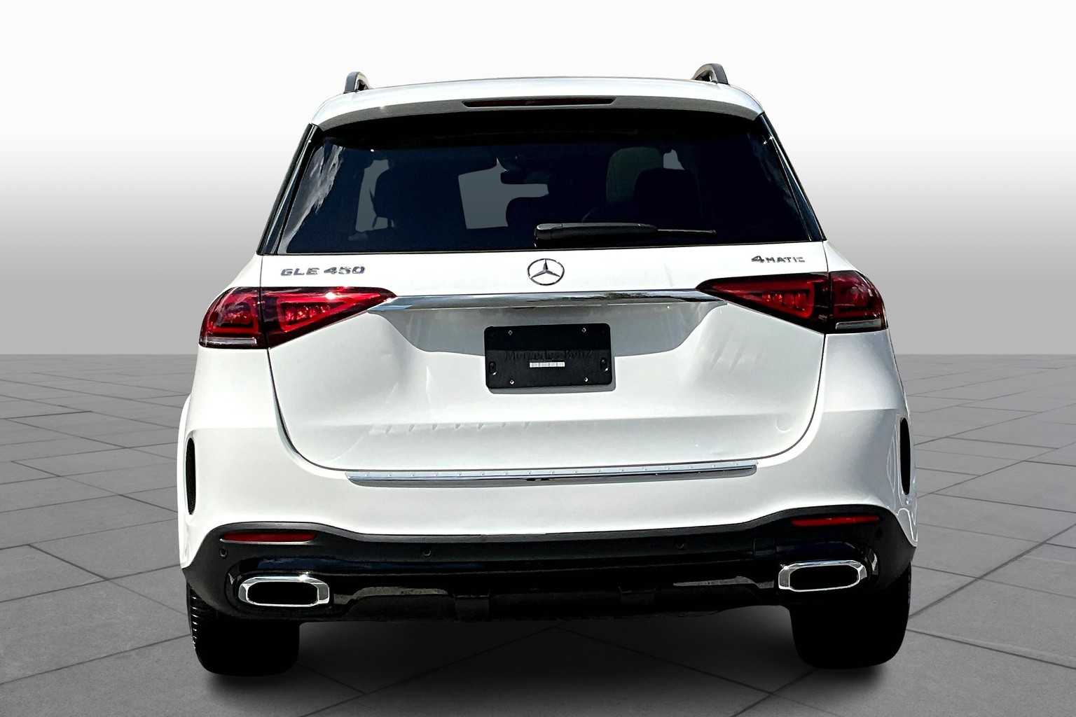 2023 Mercedes Benz GLE 450 4MATIC photo 3