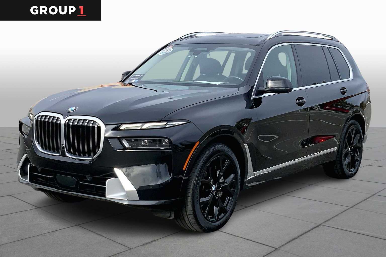 2024 BMW X7 40i's photo
