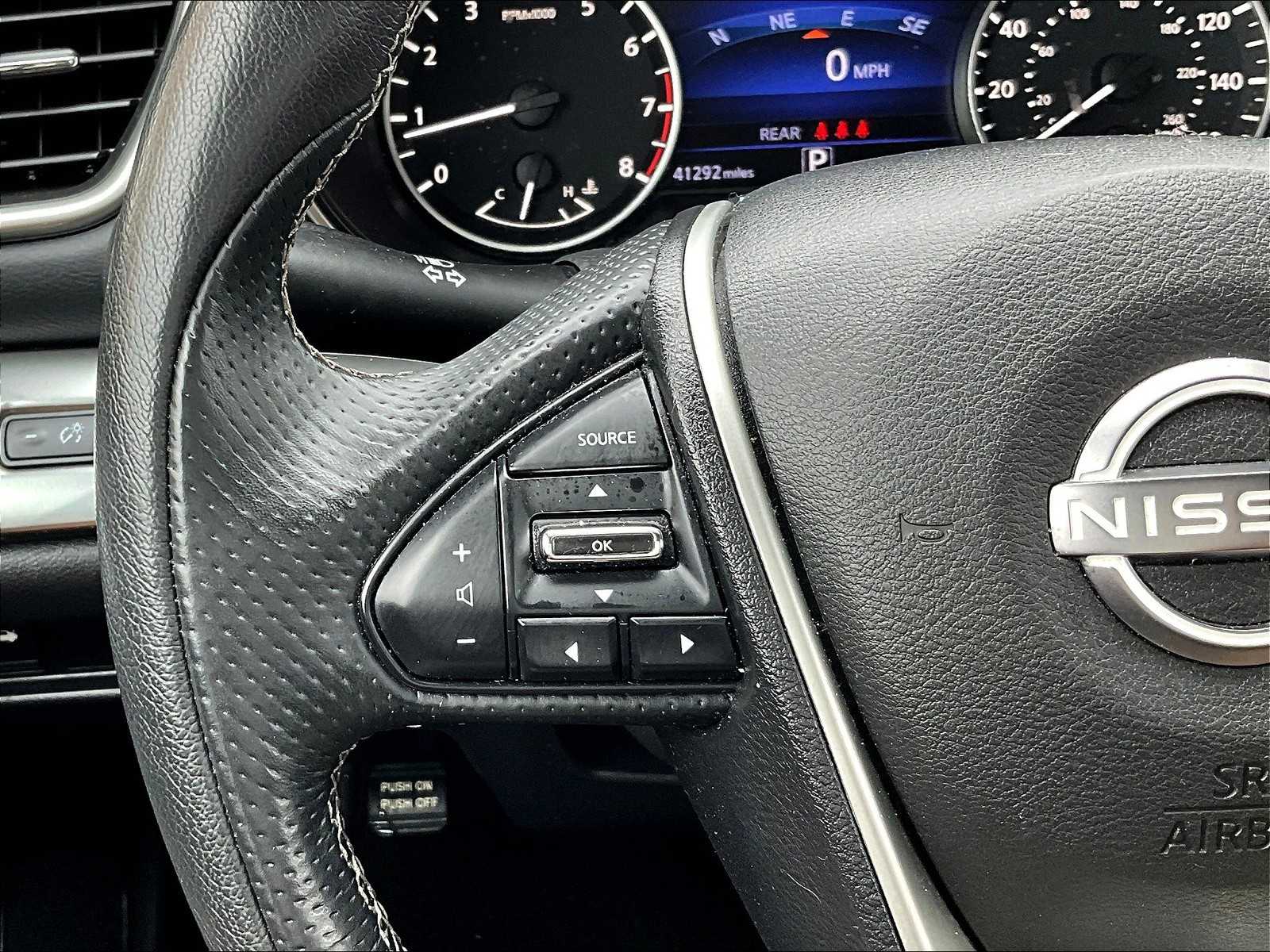 2023 Nissan Maxima SV photo 22