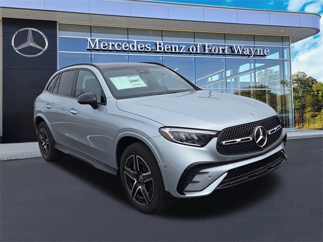 2026 Mercedes-Benz GLC Base's photo
