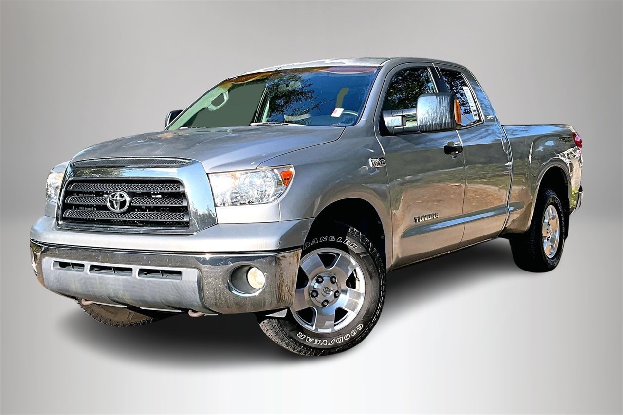 2008 Toyota Tundra SR5's photo